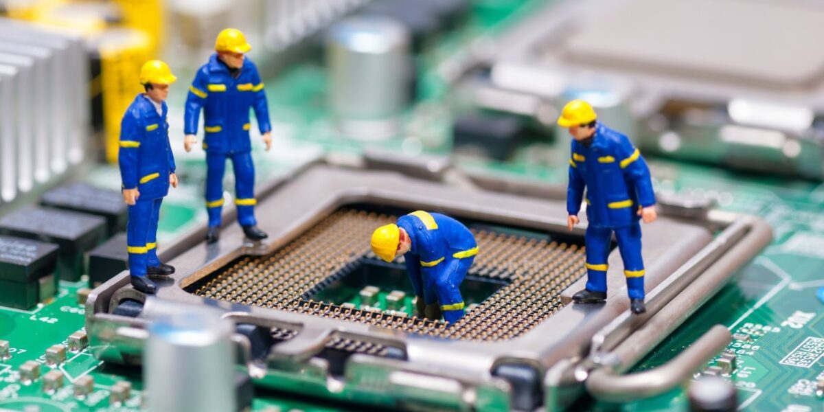 Lên Kế Hoạch Bảo Trì Bảo Dưỡng Máy Tính Là Gì?