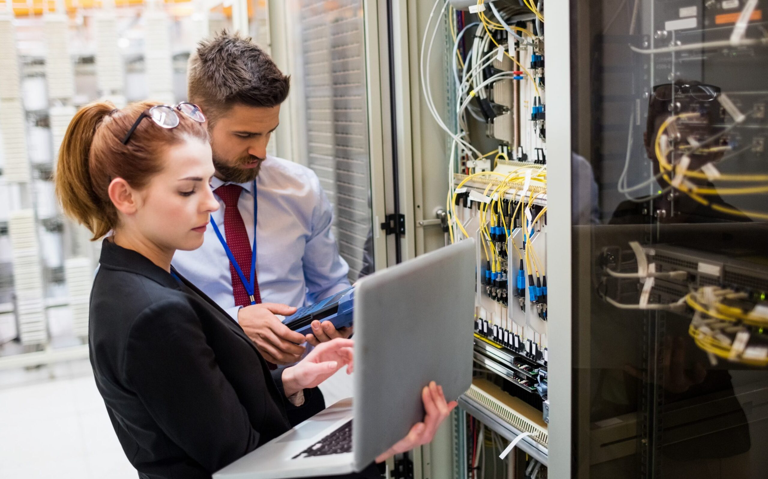 Hướng dẫn chi tiết cách bảo trì thiết bị phòng server